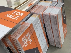 Coroplast Signs Home Lot For Sale This image shows coroplast signs home lot for sale.